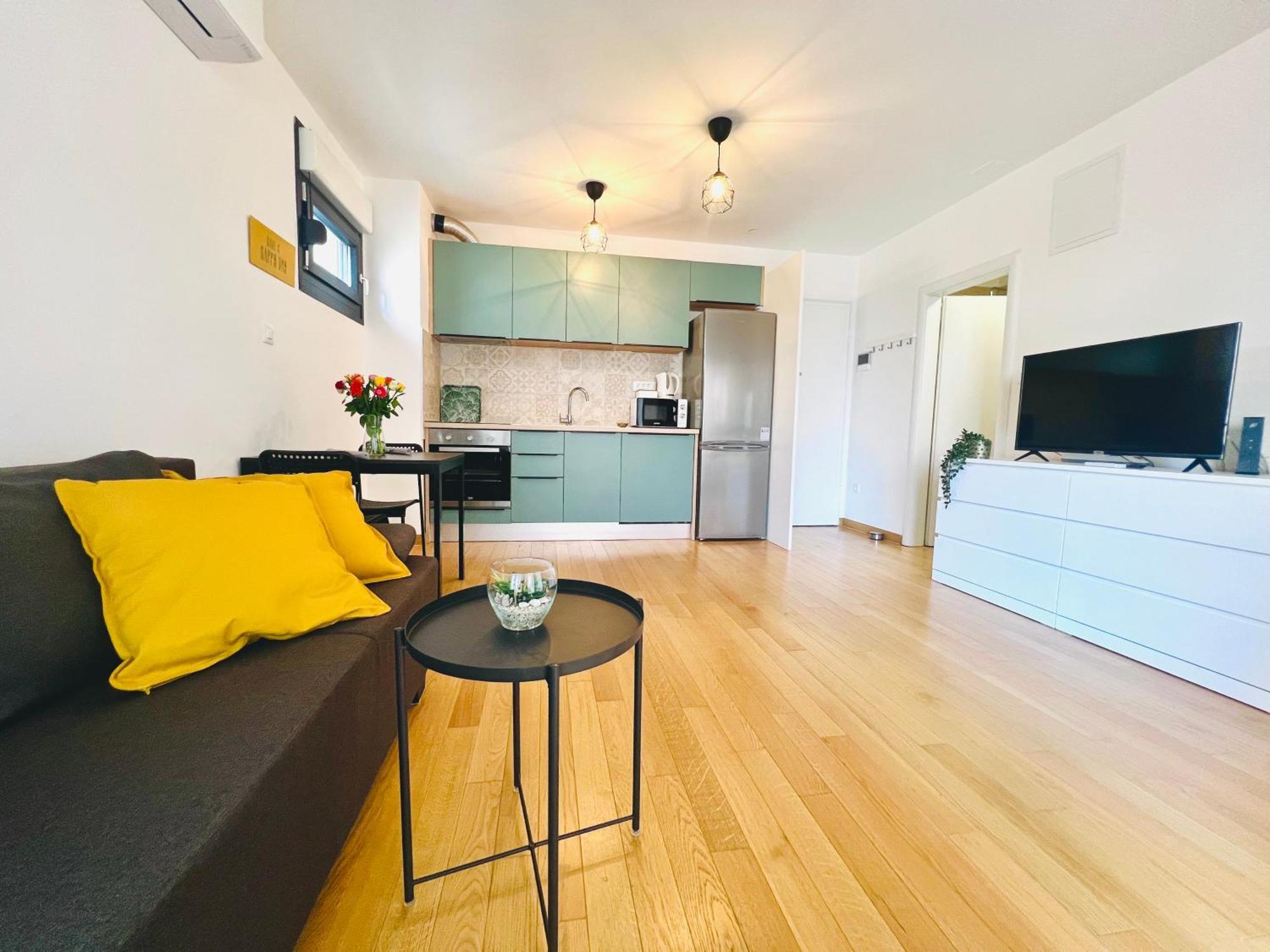 Almond 2 - Free Parking Apartment Сплит Екстериор снимка