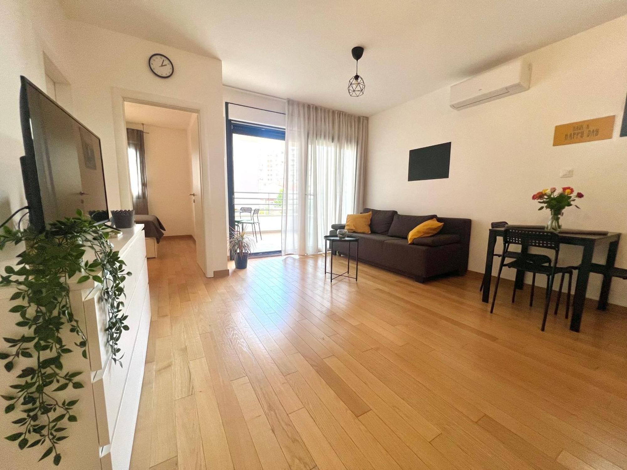 Almond 2 - Free Parking Apartment Сплит Екстериор снимка